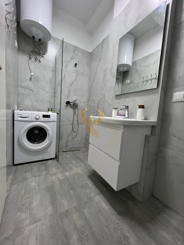 Jepet me qira Apartament 1+1 te Ish Parku i Autobusave