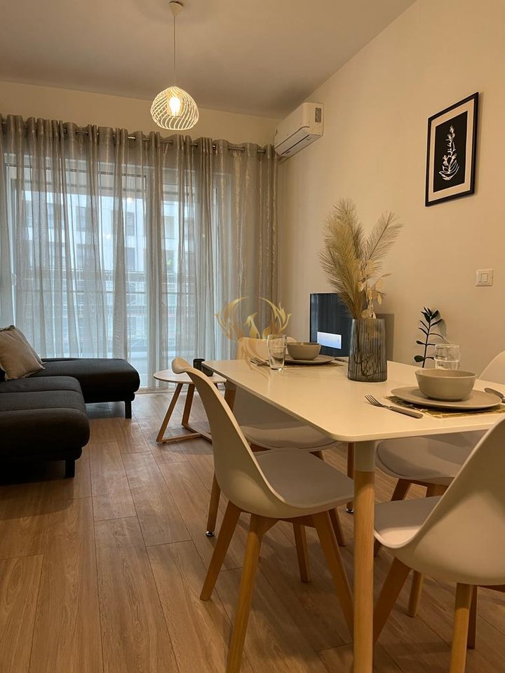 Jepet me qira Apartament 1+1 te Ish Parku i Autobusave