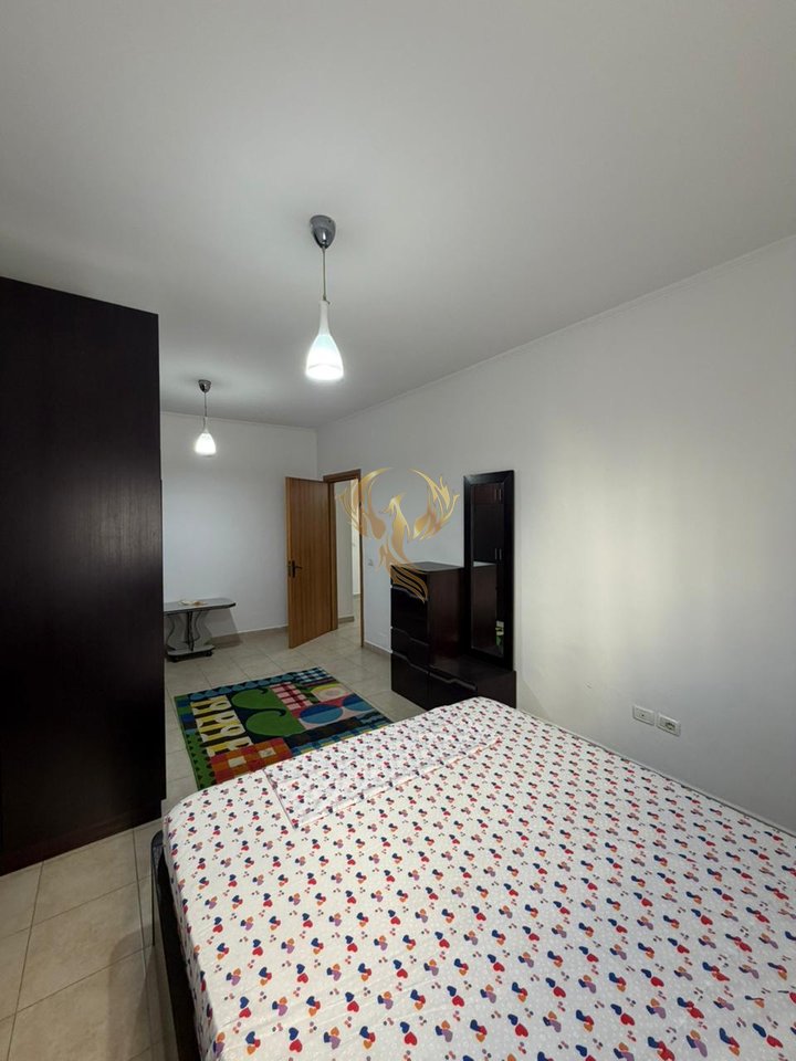 Jepet me qira Apartament 2+1 te Astir