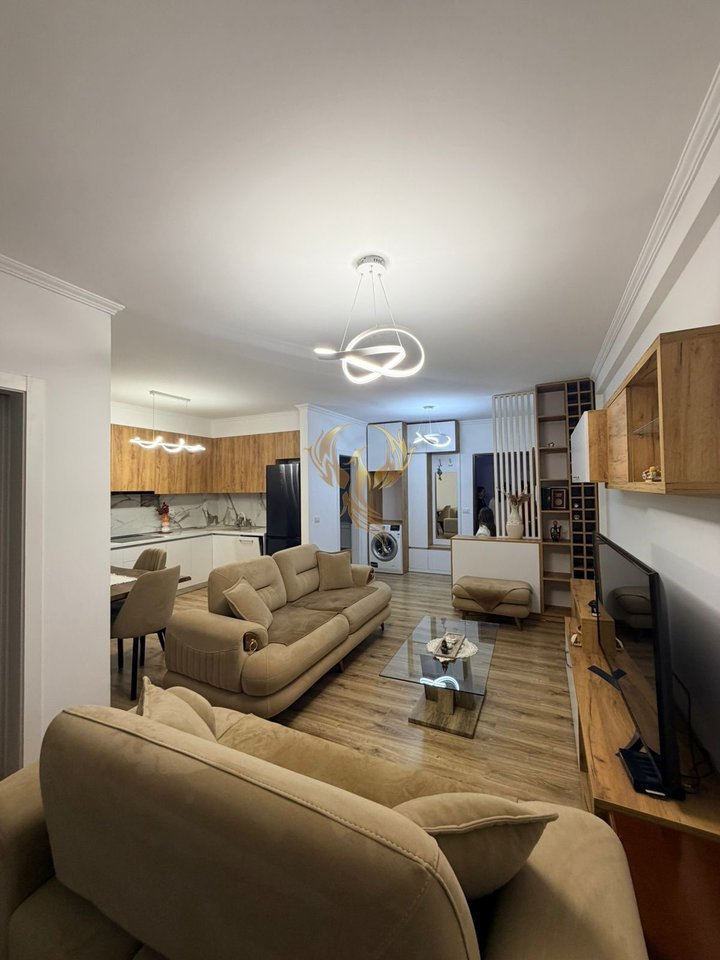 1+1 Apartment for rent in Yzberisht