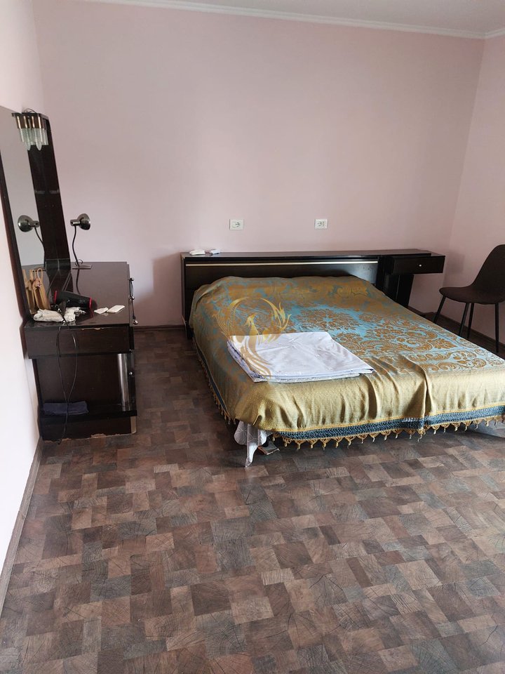 Jepet me qira Apartament 1+1 ne Mihal Grameno