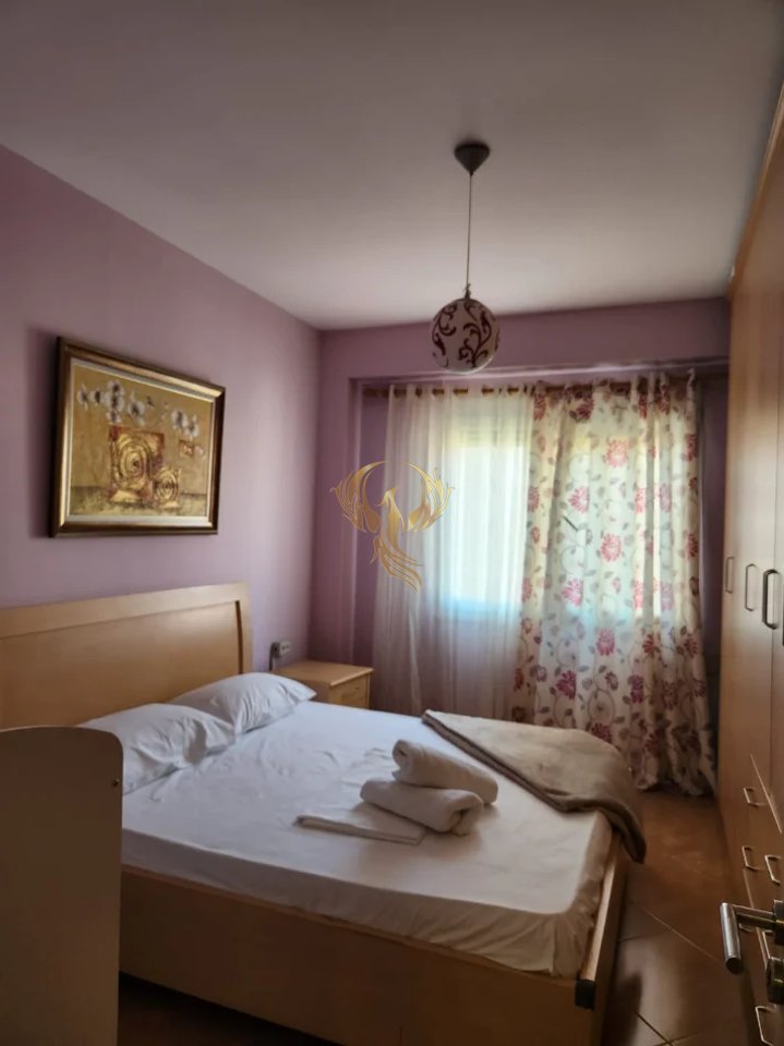 Jepet me qera Apartament 1+1, ne Fresk