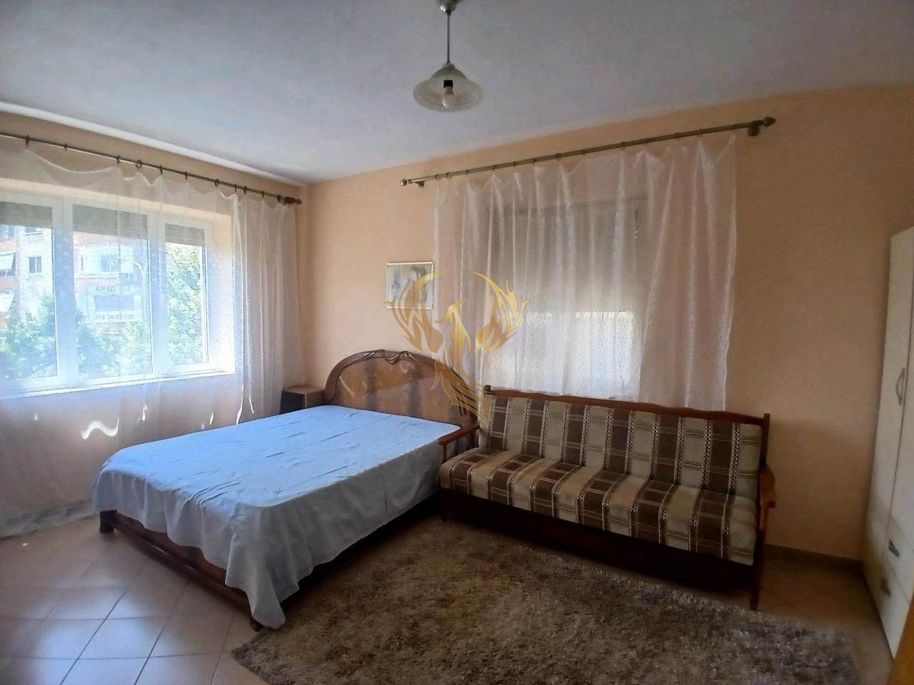 Jepet me qira Apartament 1+1+kuzhine ne Brryl
