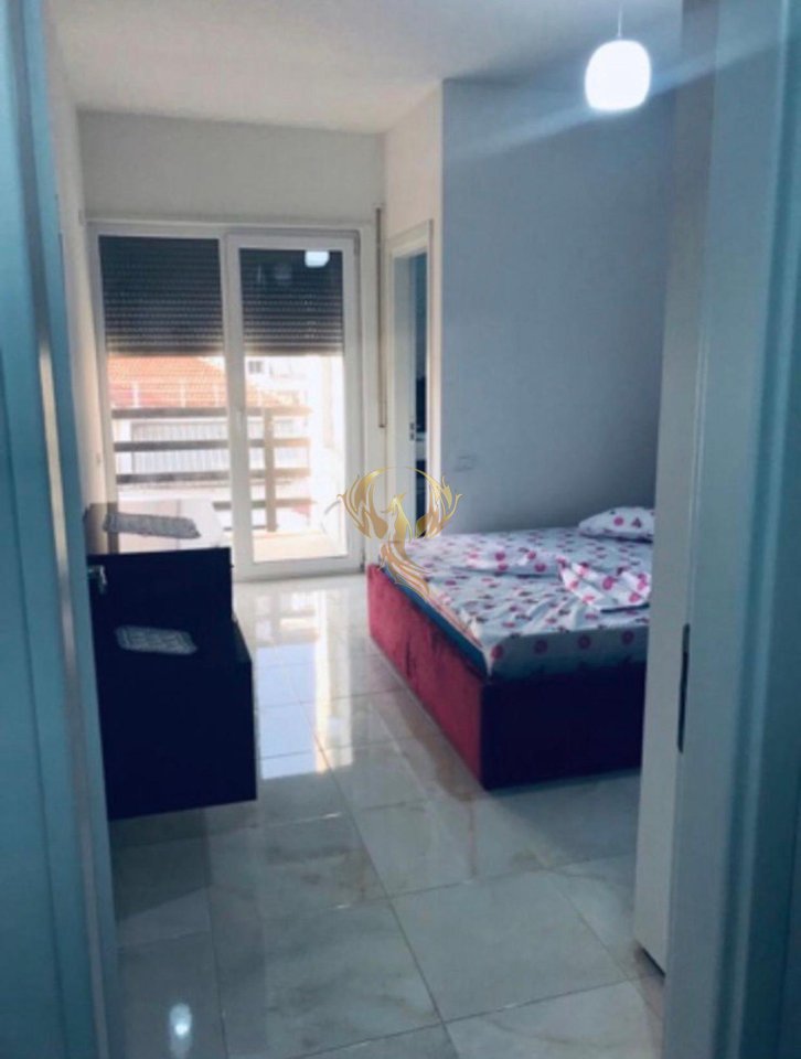 Jepet me qera Apartament 2+1+2, te Selvia