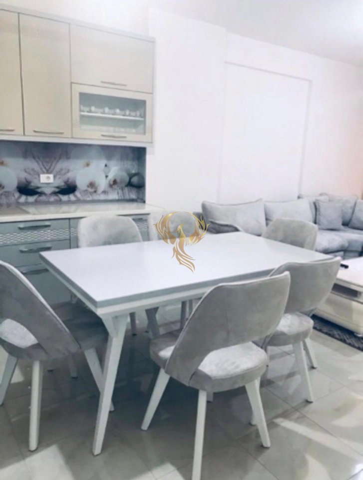 Jepet me qera Apartament 2+1+2, te Selvia