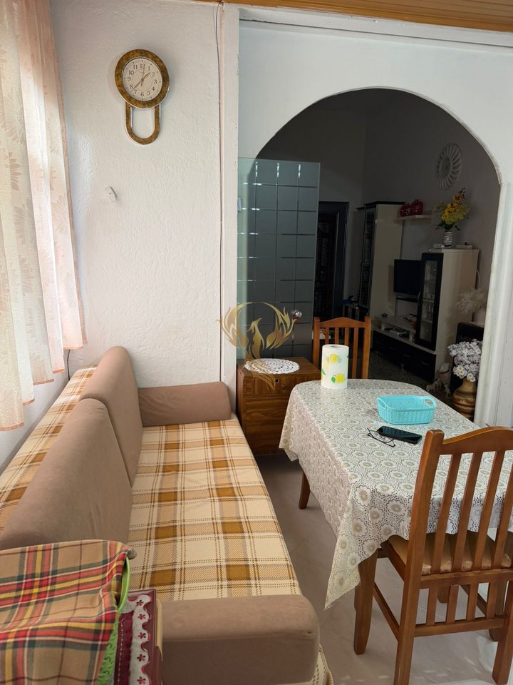 Jepet me qera Apartament 1+1, te Rr.Dritan Hoxha
