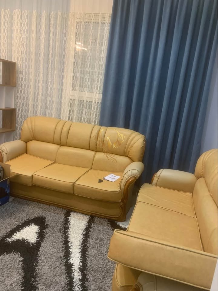 Jepet me qera Hyrje 1+1 ne Kombinat