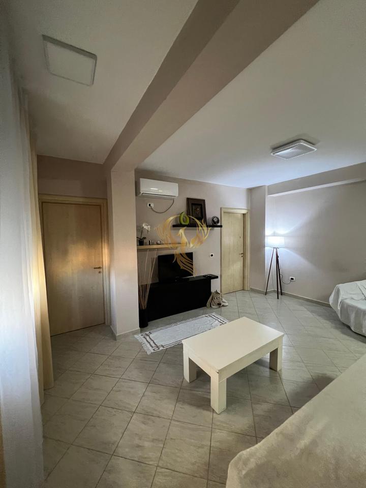 Appartamento 2+1 in affitto, in Piazza Willson