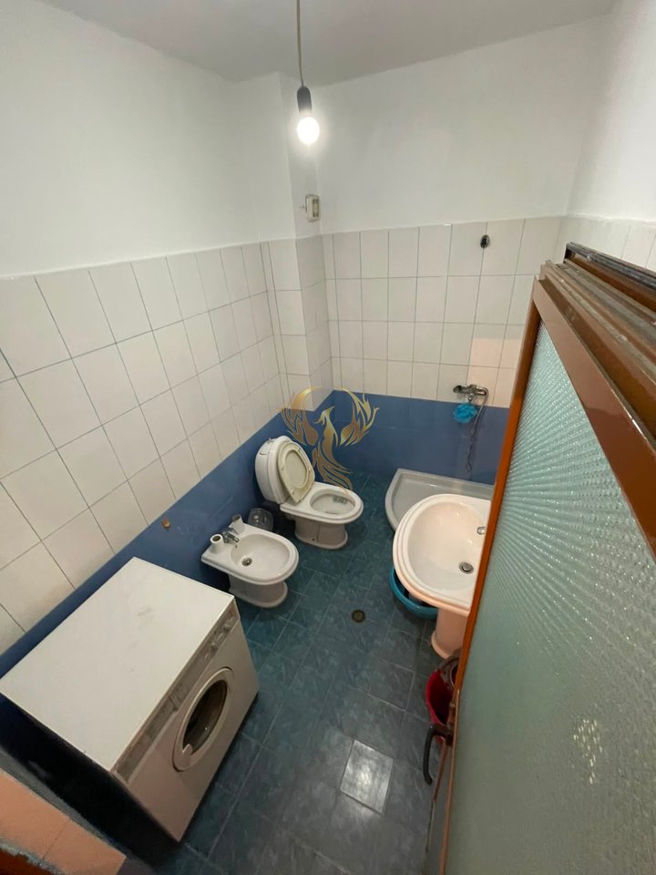 Affittasi appartamento 2+1, a Kombinat