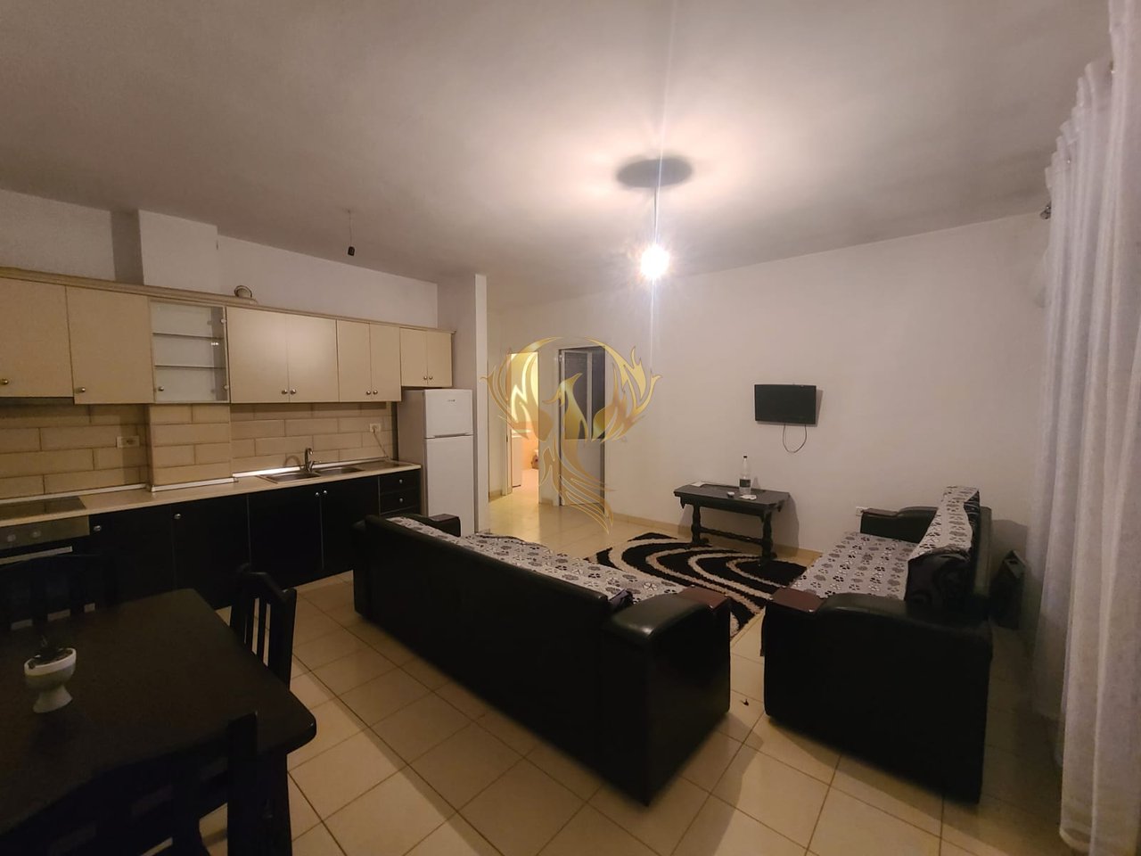 Jepet me qera Apartament 1+1 ne Yzberisht