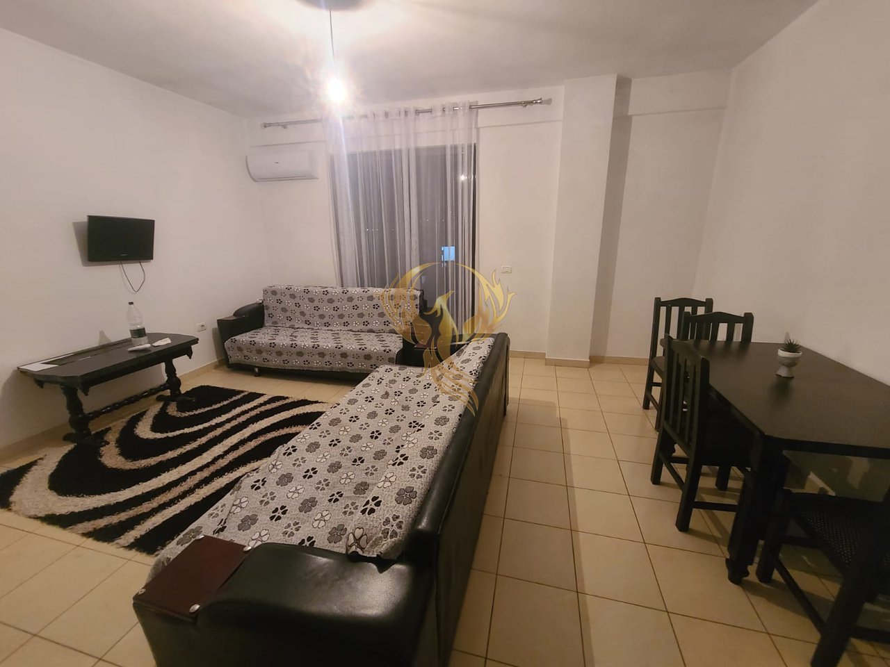 Jepet me qera Apartament 1+1 ne Yzberisht