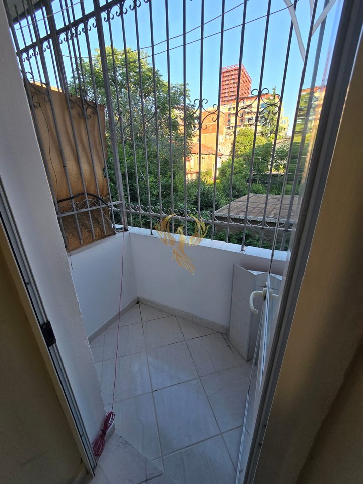 Studio apartment for rent at 21 Dhjetori