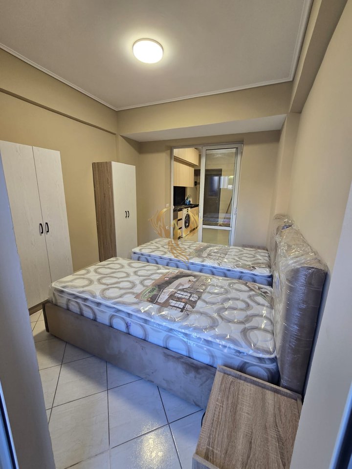 Studio apartment for rent at 21 Dhjetori