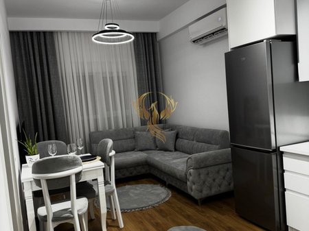 Jepet me qera Apartament 1+1,ne Ali Dem