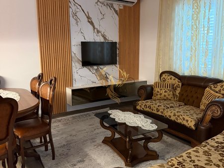 Jepet me qira Hyrje 2+1 ,tek Bulevardi i Ri