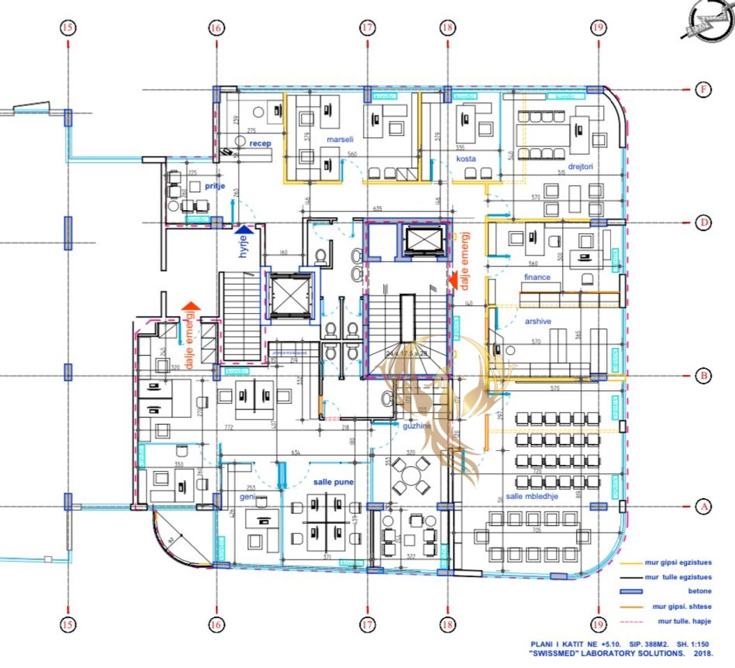 Jepet me qera ambjent 2 kate biznes+magazine+parking ne laprake