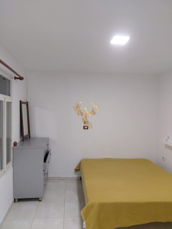 For rent: 1+1 entrance near Rrethi Shkozes.