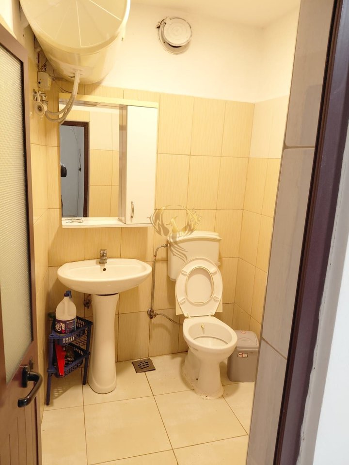 For rent: 1+1 entrance near Rrethi Shkozes.