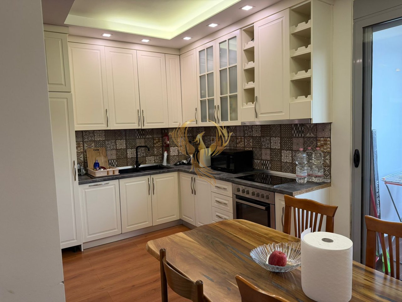 Jepet me qira apartament 2+1+Bllk ,tek Liqeni i Thate