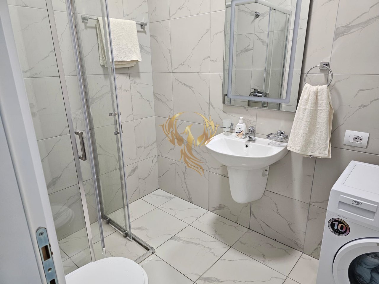 For rent 2+1+2 apartment in Bllok, Yzberisht