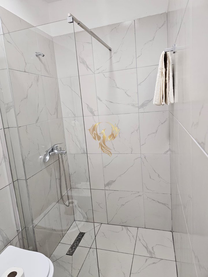 For rent 2+1+2 apartment in Bllok, Yzberisht