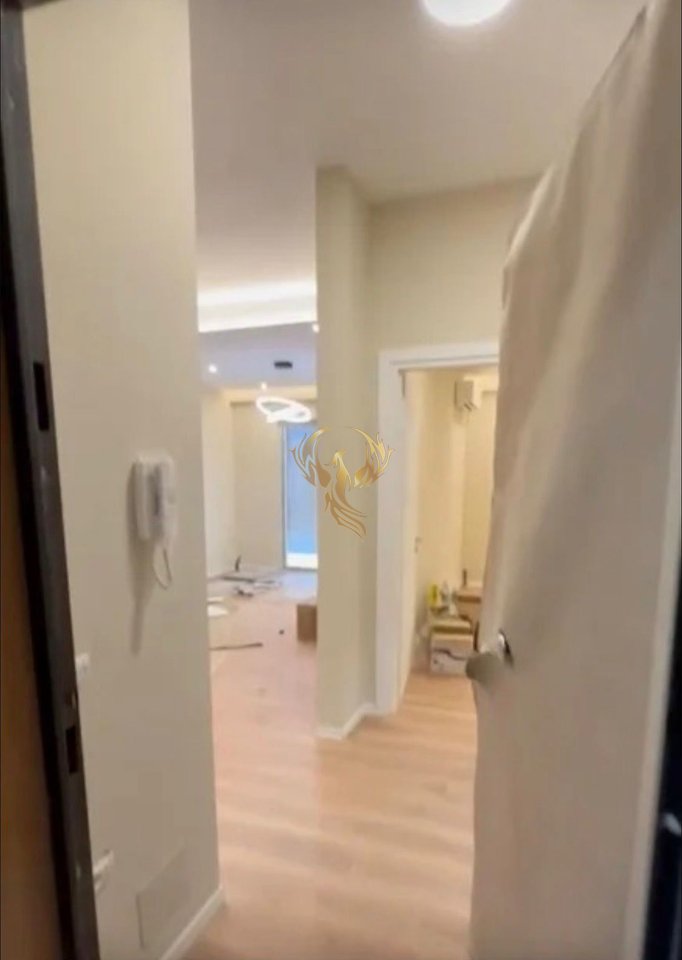 Jepet me qira Apartament/ Zyre 1+1 Brryli