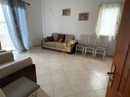 For rent 1+1 entrance, in Tufine