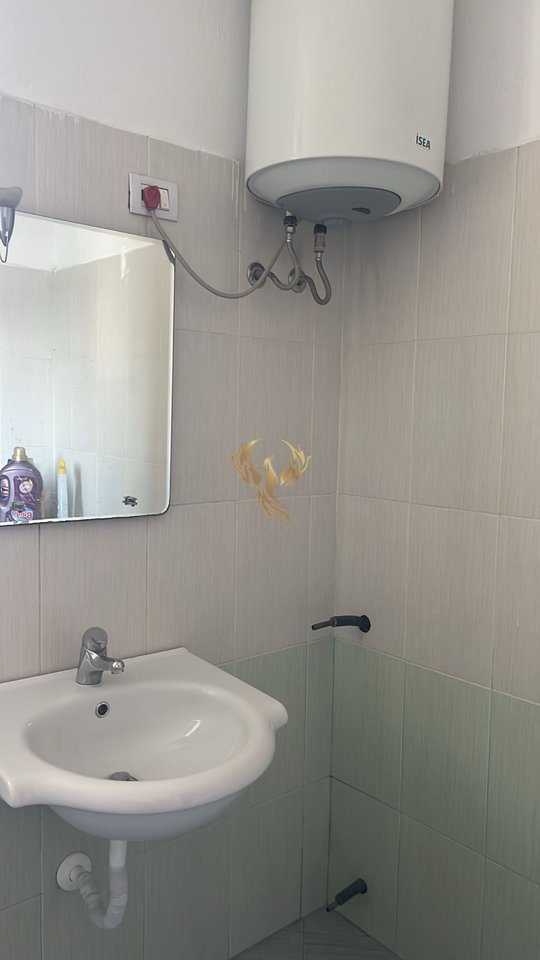 Jepet me qera Garsoniere te Siri Kodra