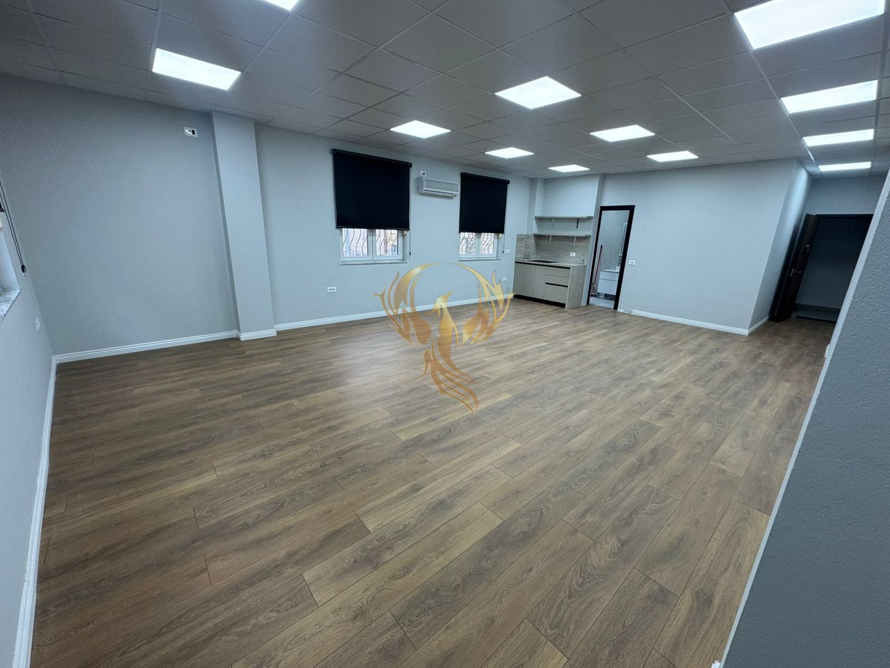 Business Space for Rent, in the Center