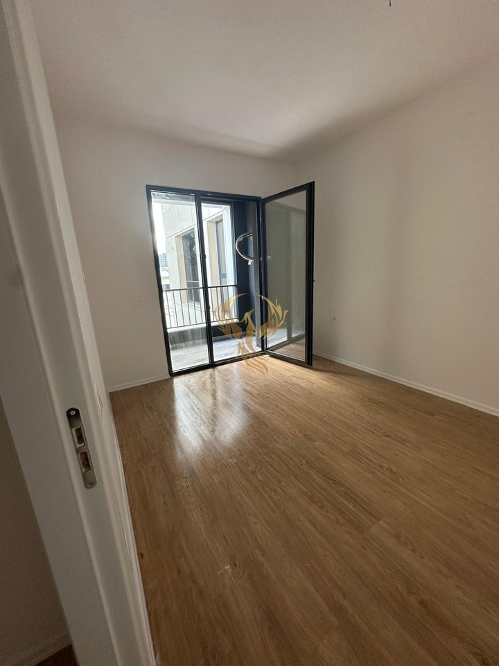Jepet me qera Apartament 1+1,tek Stacioni i Trenit