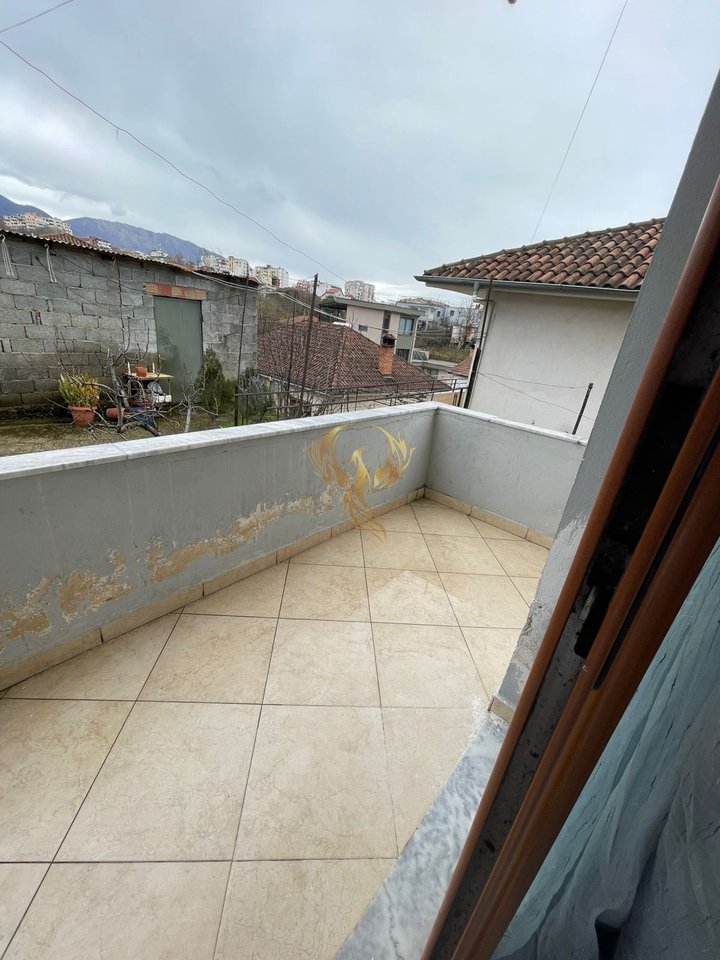 For rent 1+1 entrance, in Tufine