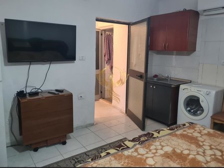 Studio apartment for rent on Zogu i Pare Boulevard