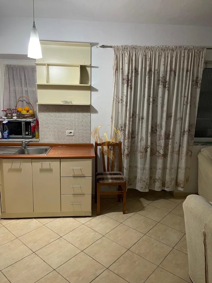 Appartamento 1+1 in affitto a Lapraka