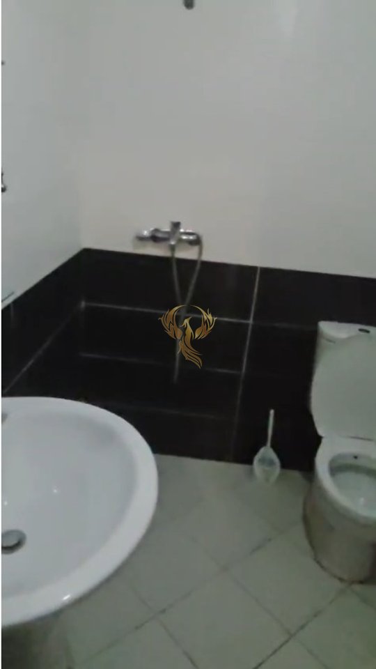 Jepet me qera Hyrje 1+1, ne Laprake