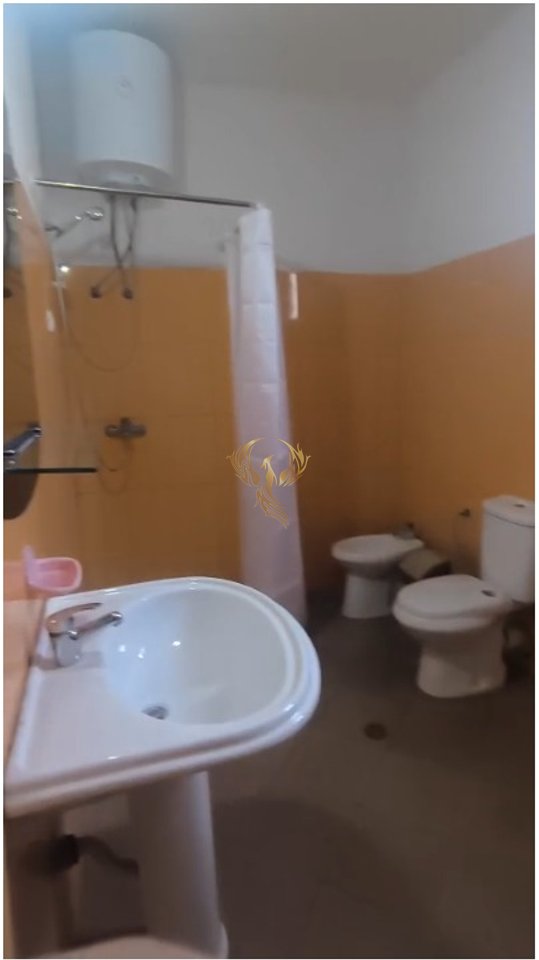 Jepet me qera hyrje 2+1 tek Fabrika e Miellit