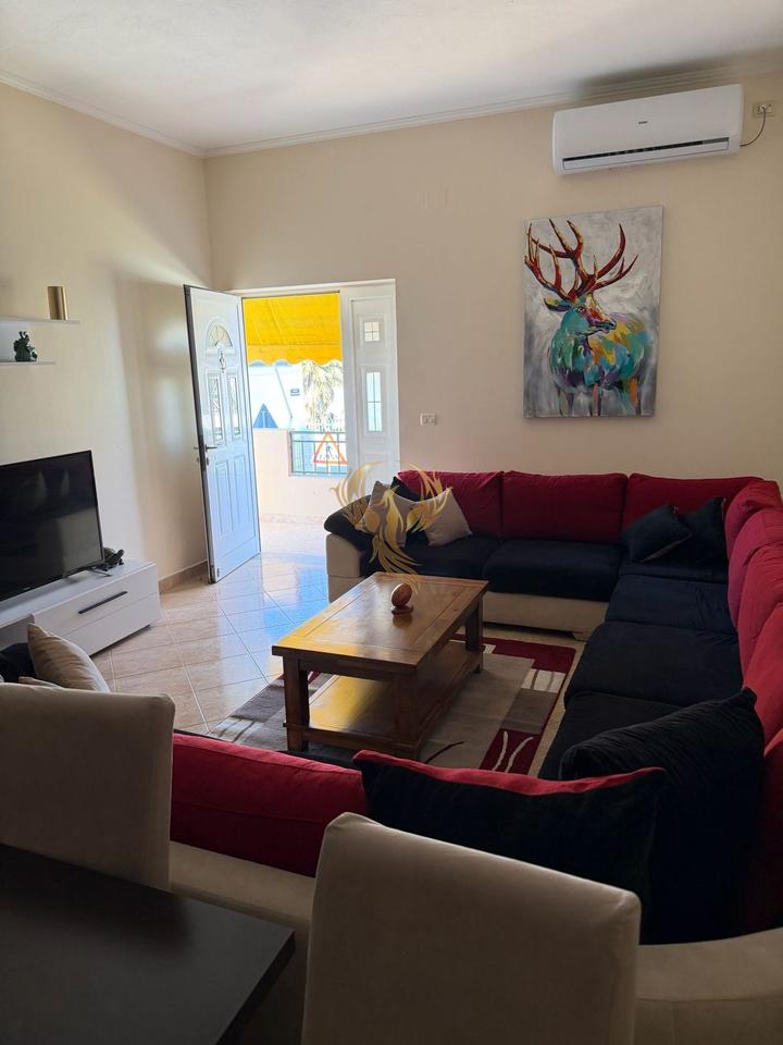 Affittasi ingresso 3+1+2 Allias