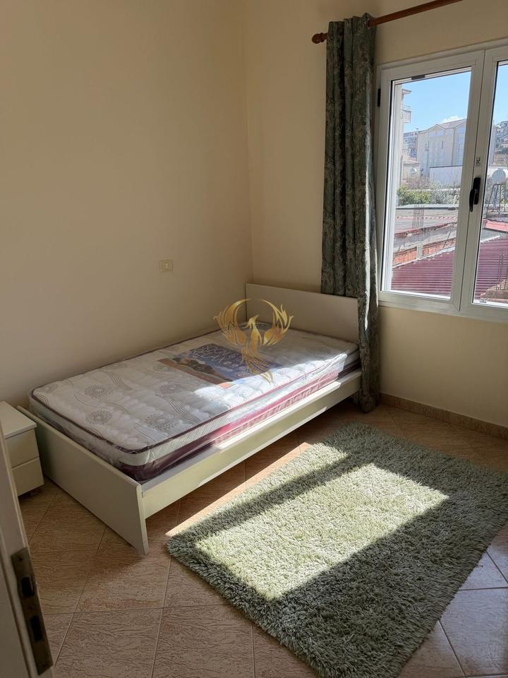 Affittasi ingresso 3+1+2 Allias