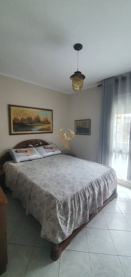 Affittasi ingresso 2+1+2 a Brryli