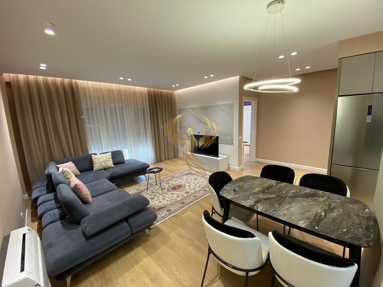 For rent 2+1+2 apartment on Rruga e Dibrës, Selvia