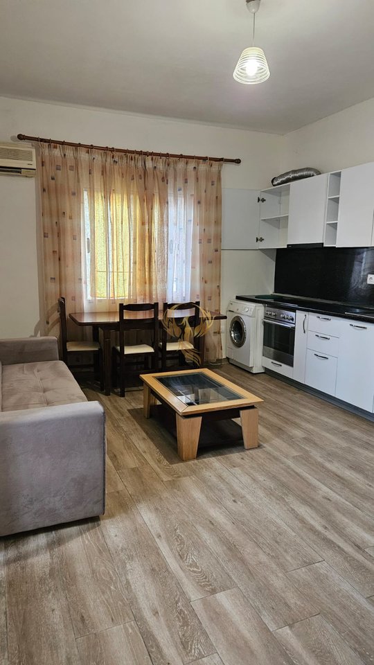 For rent 1+1 entrance on Mihal Grameno Street