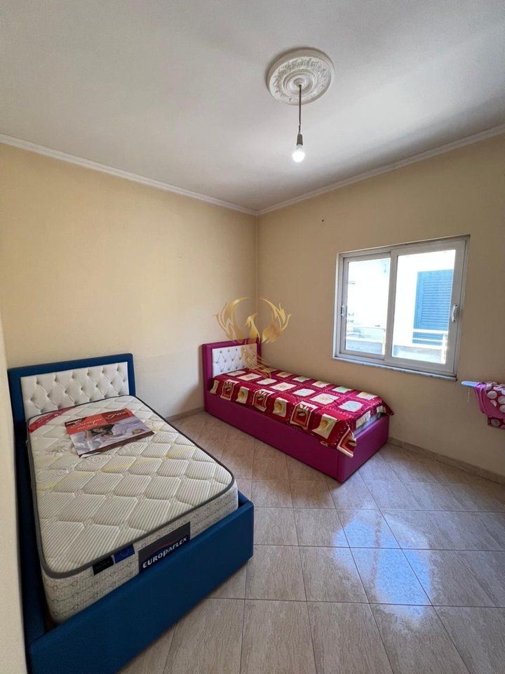 Jepet me qera Hyrje 2+1 te Misto Mame