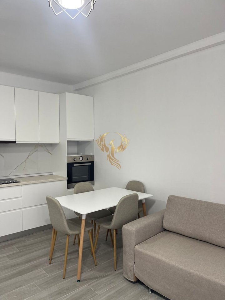 Jepet me qera Apartament 2+1+2 te 5 Maj