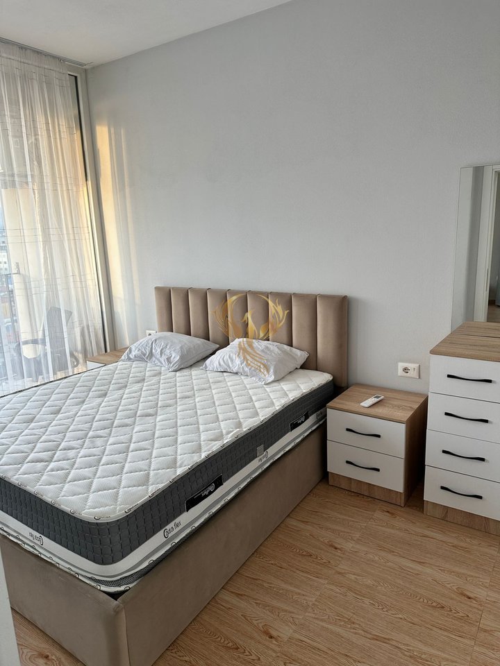 Jepet me qira Apartament 1+1 te Rr. Riza Cerova