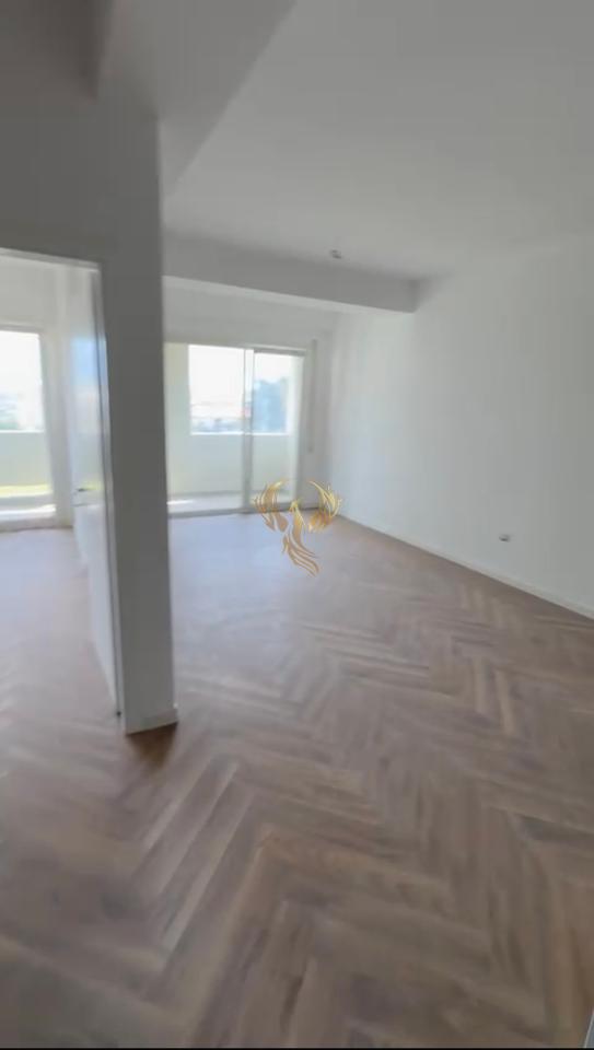 Locale commerciale in affitto a Yzberisht