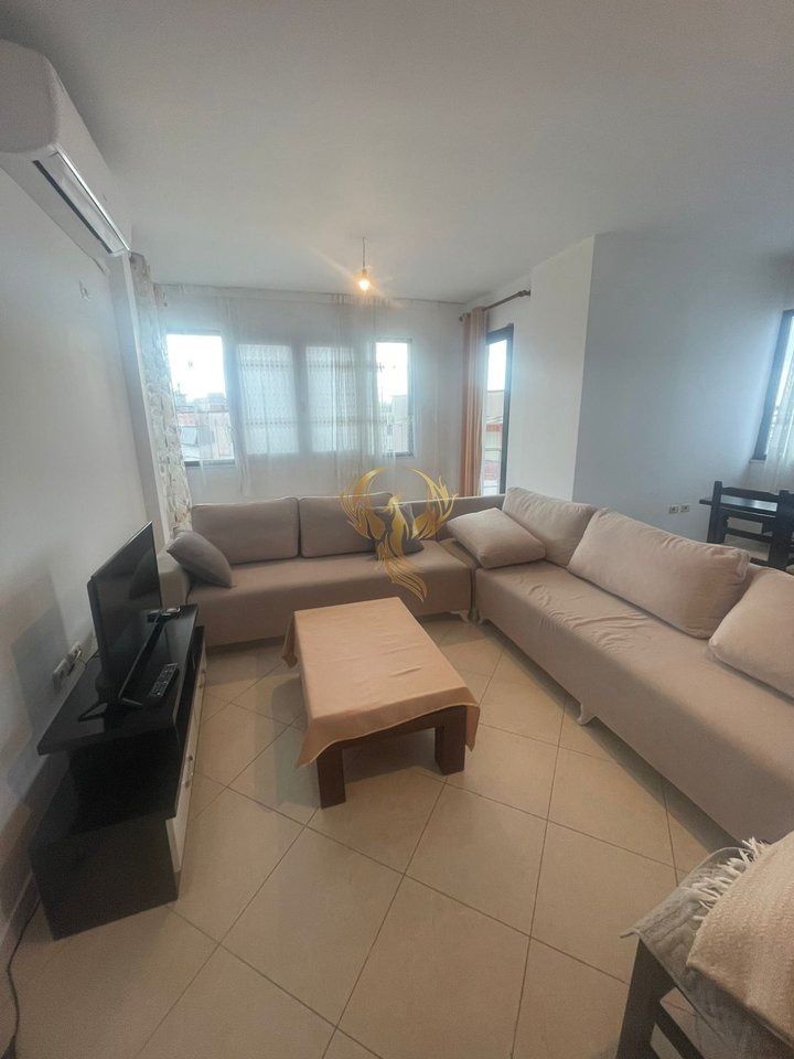 Appartamento 2+1 in affitto ad Astir vicino a 2 rotatorie.