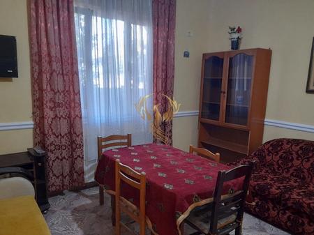 Jepet me qira Apartament 2+1 tek Kristal Center