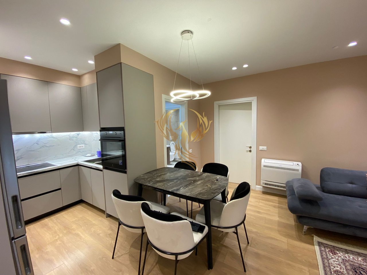 Jepet me qira Apartament 2+1+2 te Rr. e Dibres