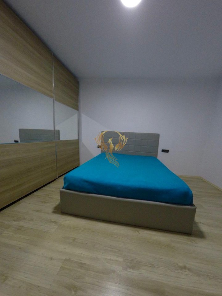 Jepet me qera Apartament 1+1 te Rruga Myslym Shyri
