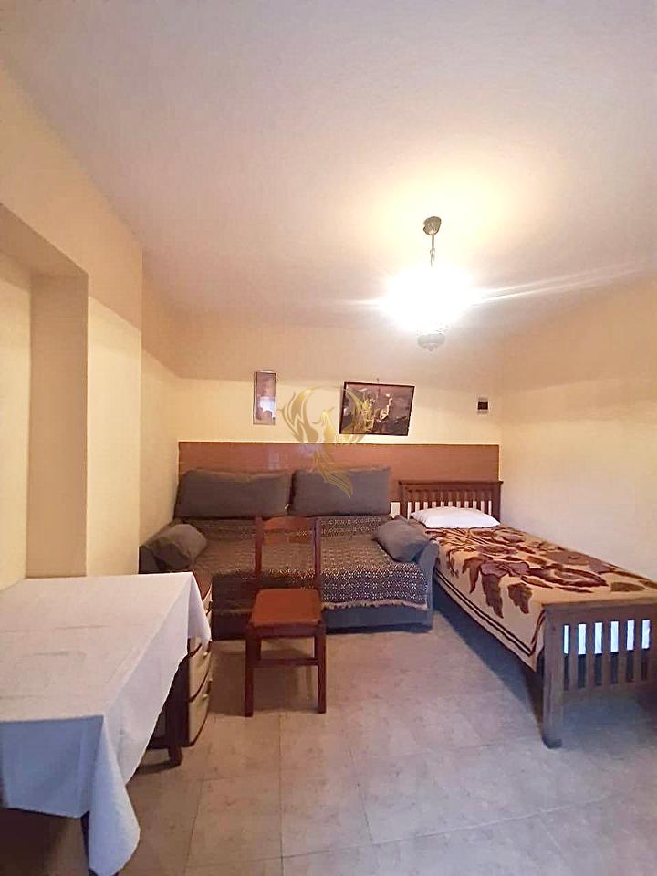 Jepet me qera garsoniere tek 21 dhjetori