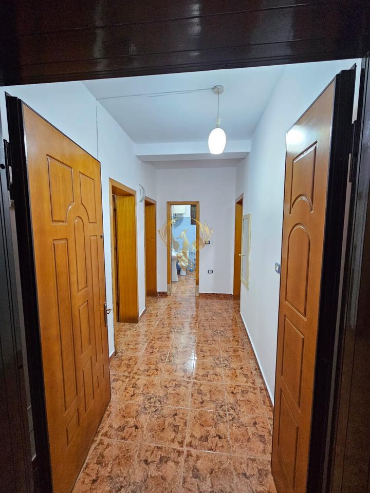 Jepet me qira Apartment 2+1 ne Astir